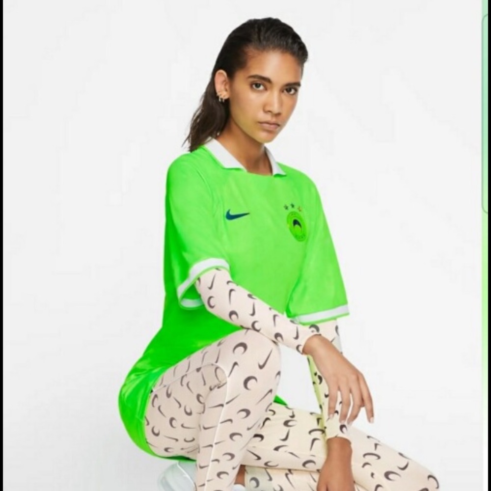 Nike Set Never Worn Still In Pack